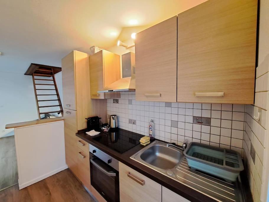 Istanbul - 150M De La Gare Appartement Reims Buitenkant foto